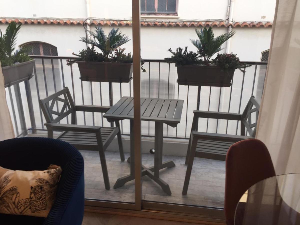 Style Architecte Proche De La Apartment