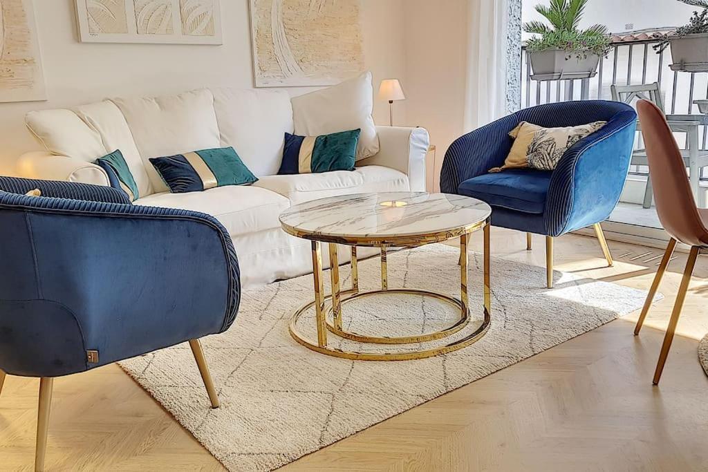 Style Architecte Proche De La Apartment