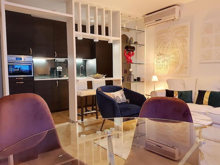 Style Architecte Proche De La Apartment